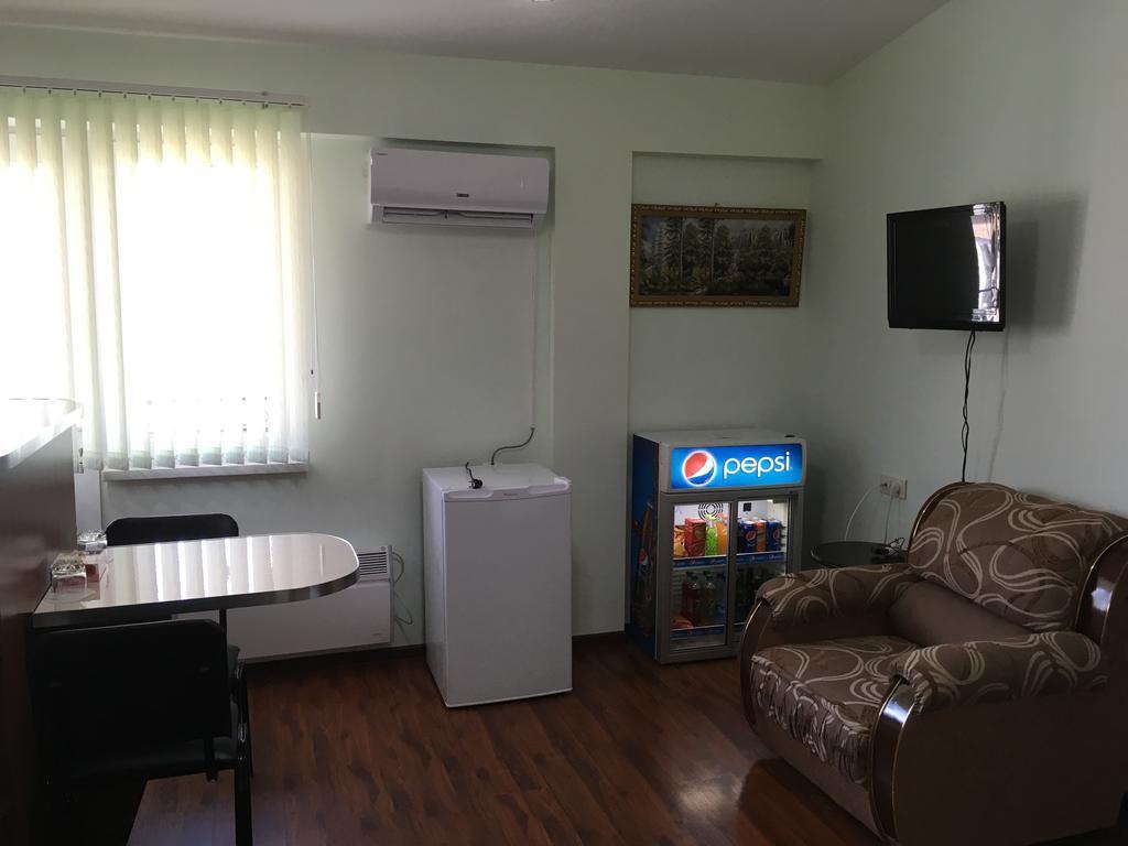 Anga Yerevan Apartments Esterno foto